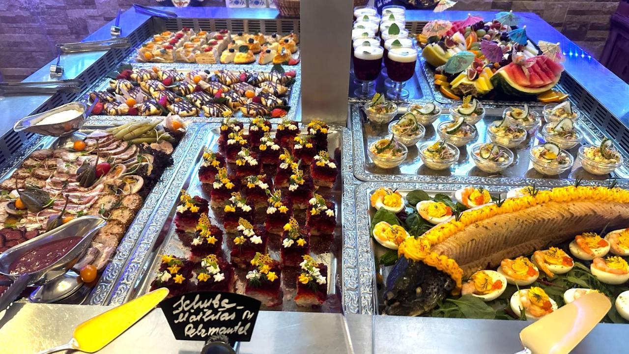 برلين Aparthotel Guzulka & Restaurant المظهر الخارجي الصورة