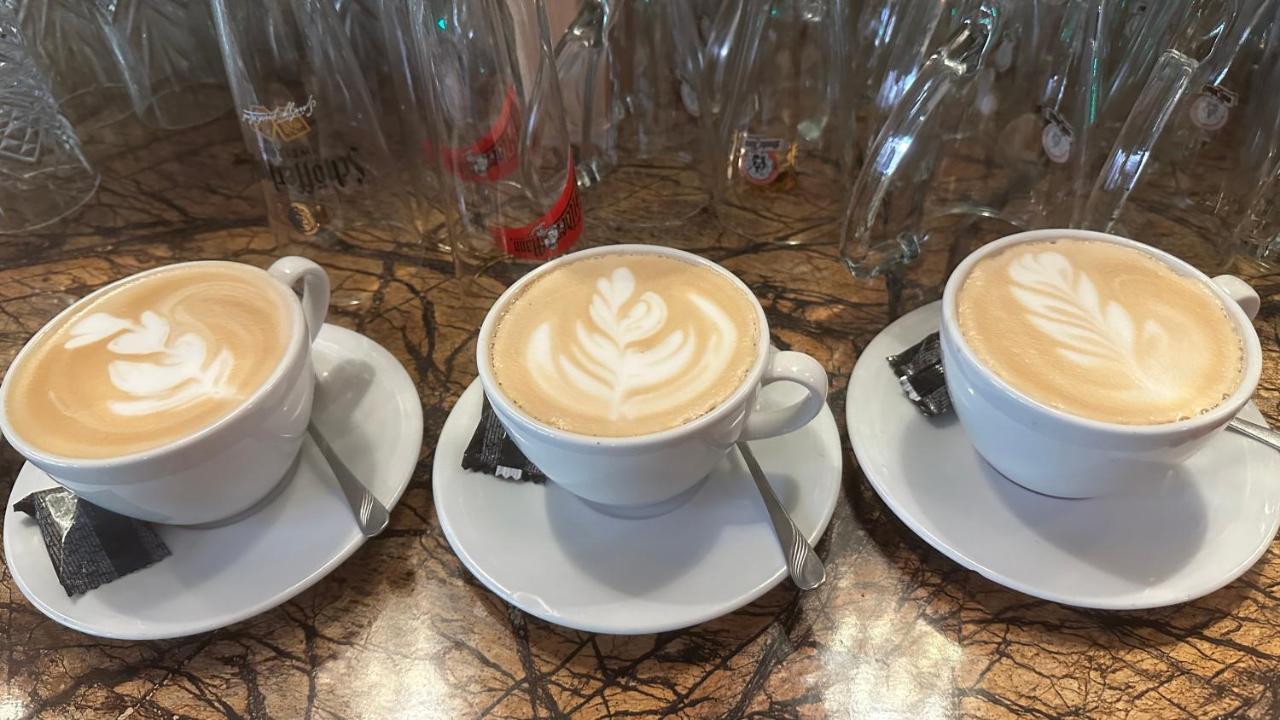 برلين Aparthotel Guzulka & Restaurant المظهر الخارجي الصورة