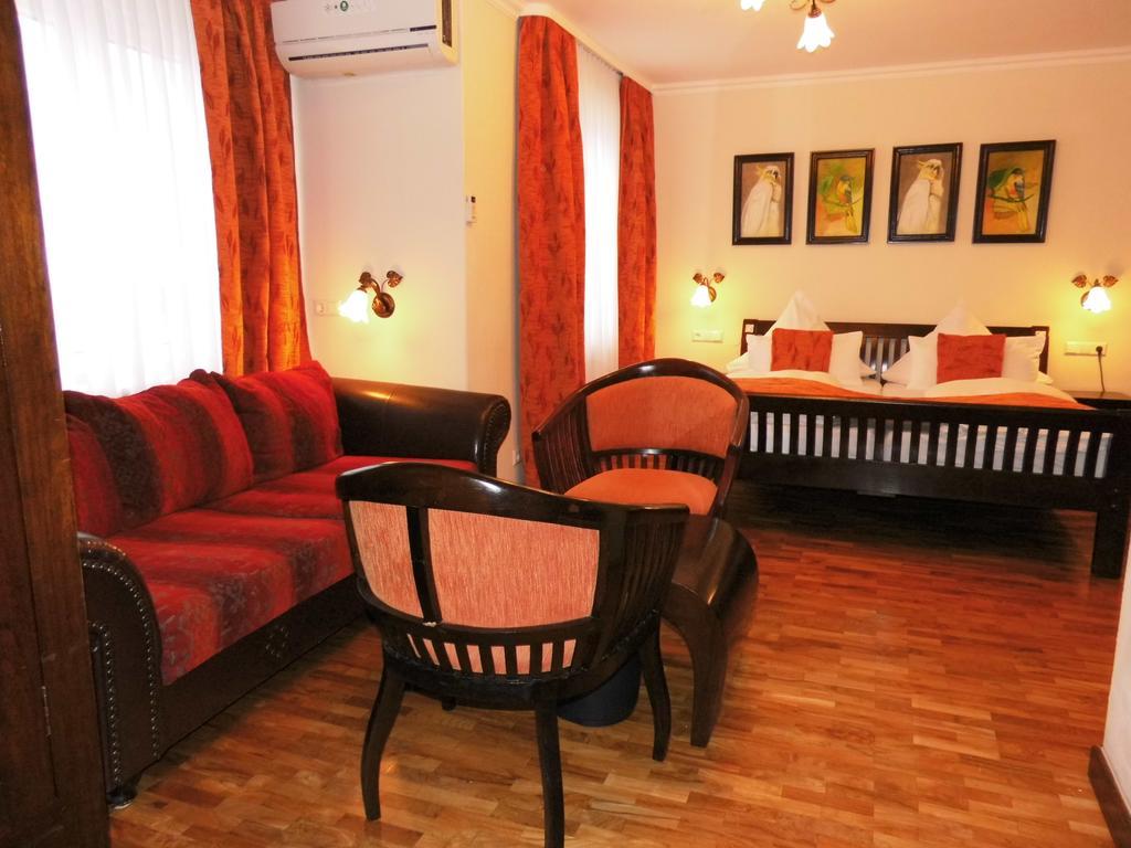 برلين Aparthotel Guzulka & Restaurant المظهر الخارجي الصورة
